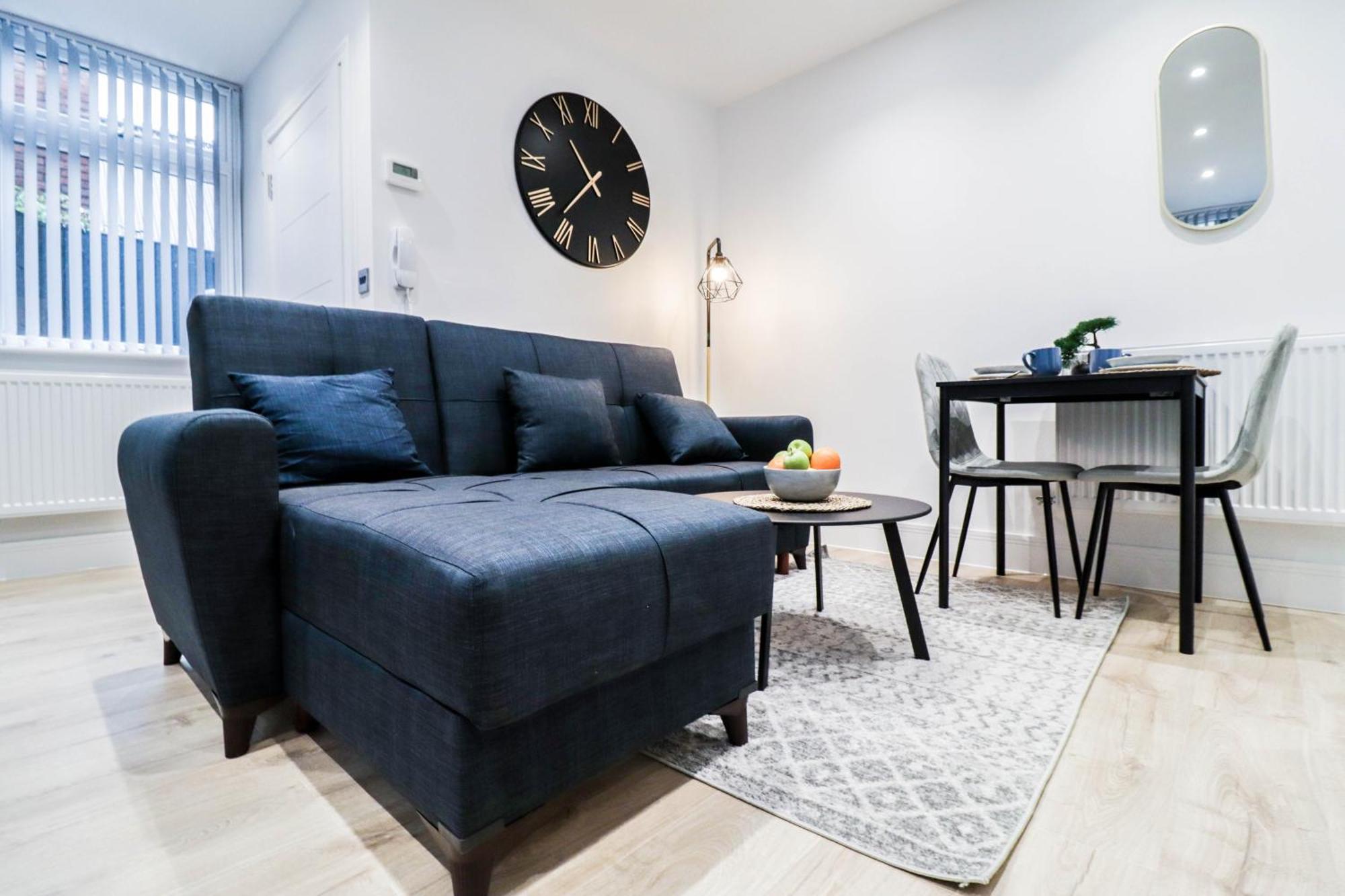 היי וויקומב Modern 1-Bed Apartment In Buckinghamshire With Free Wifi, Parking & Garden מראה חיצוני תמונה