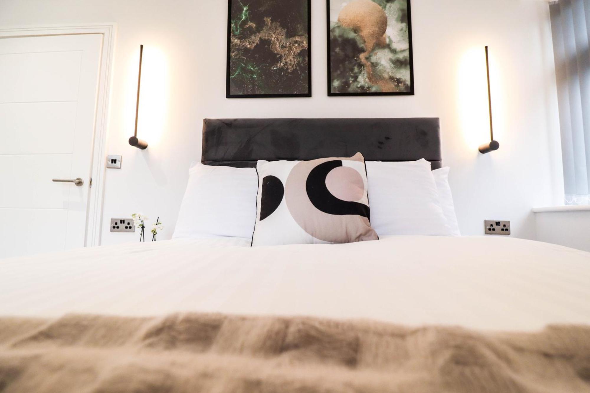היי וויקומב Modern 1-Bed Apartment In Buckinghamshire With Free Wifi, Parking & Garden מראה חיצוני תמונה