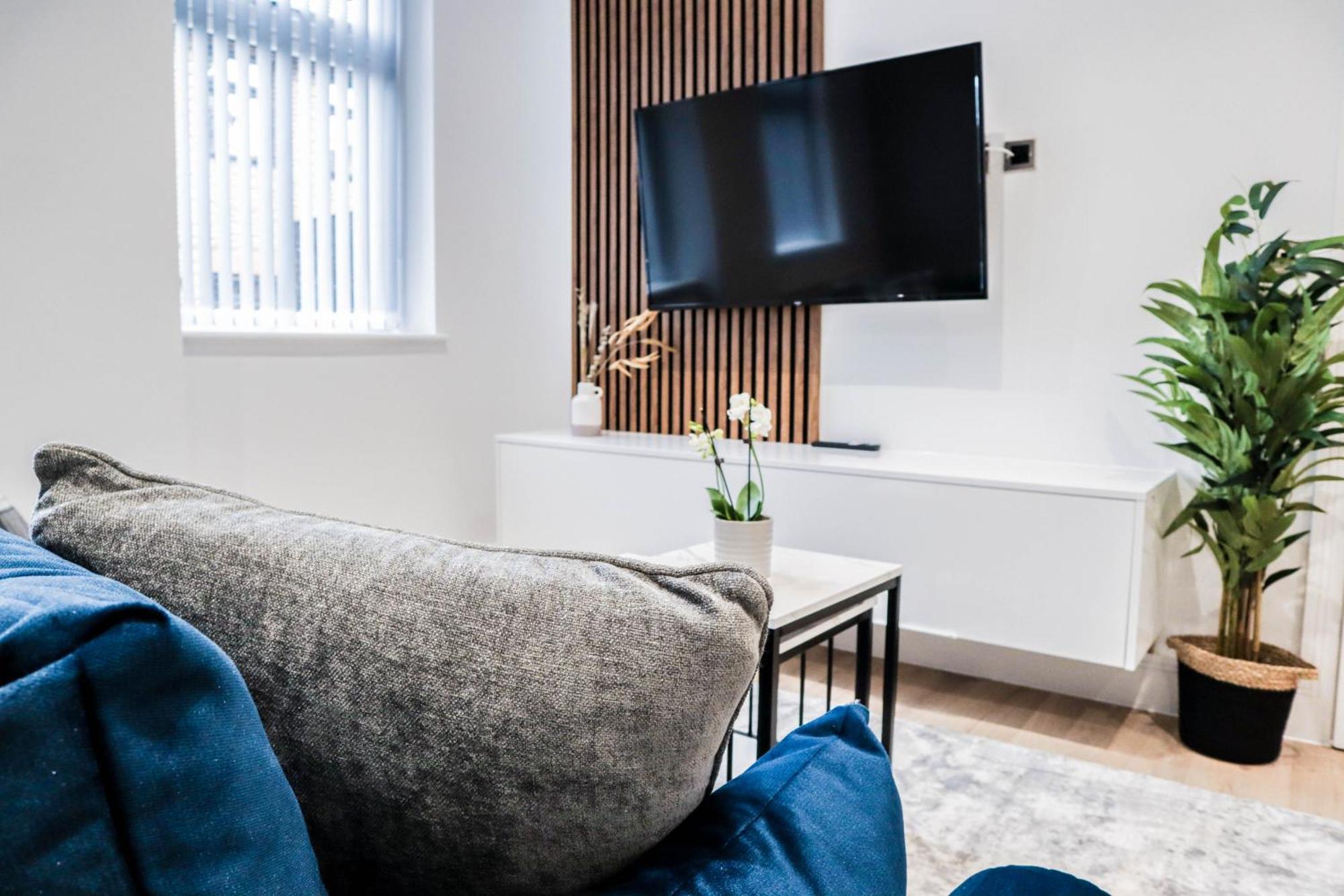 היי וויקומב Modern 1-Bed Apartment In Buckinghamshire With Free Wifi, Parking & Garden מראה חיצוני תמונה