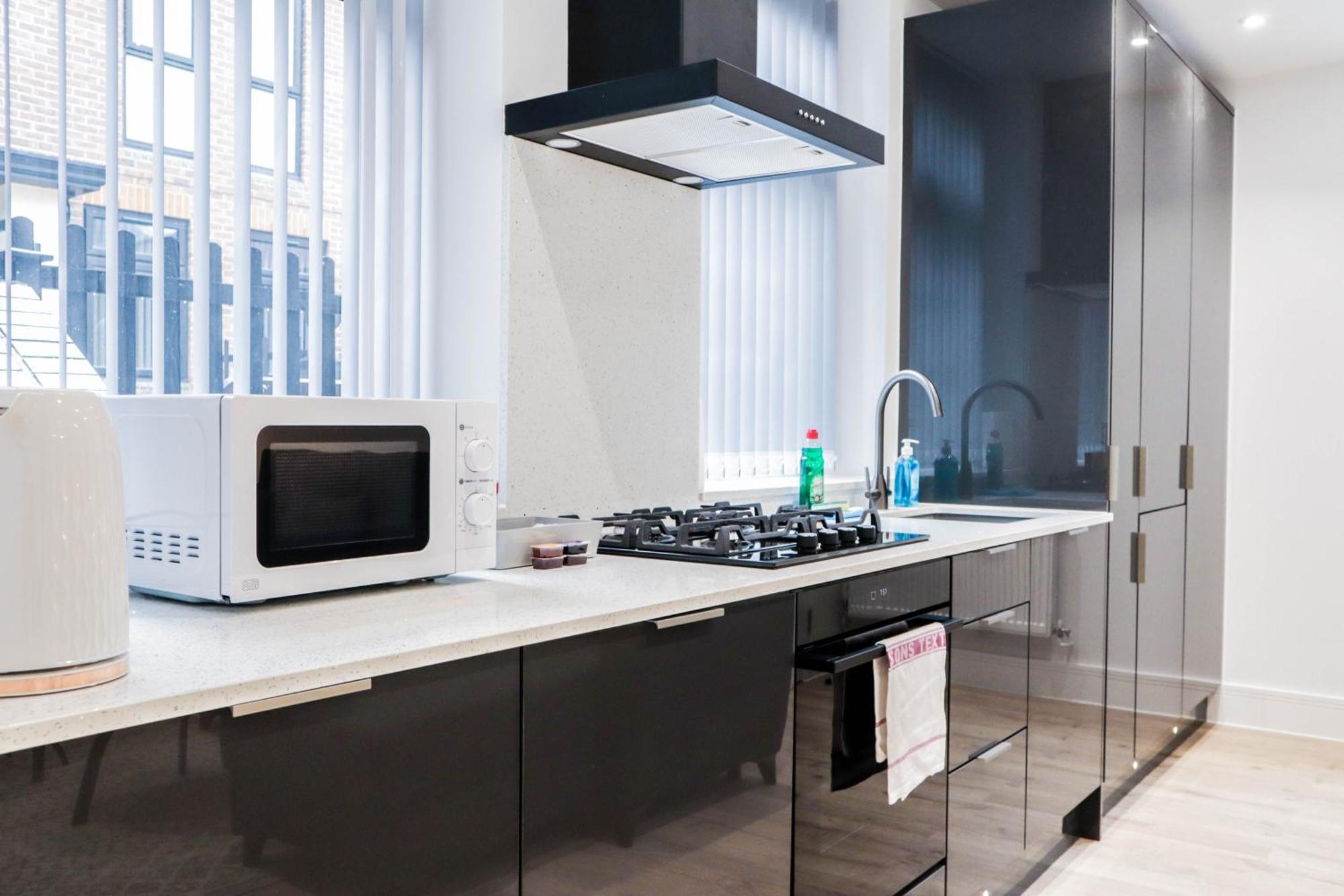 היי וויקומב Modern 1-Bed Apartment In Buckinghamshire With Free Wifi, Parking & Garden מראה חיצוני תמונה