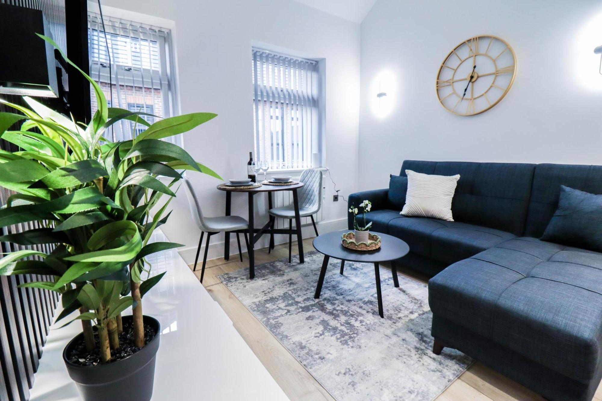 היי וויקומב Modern 1-Bed Apartment In Buckinghamshire With Free Wifi, Parking & Garden מראה חיצוני תמונה