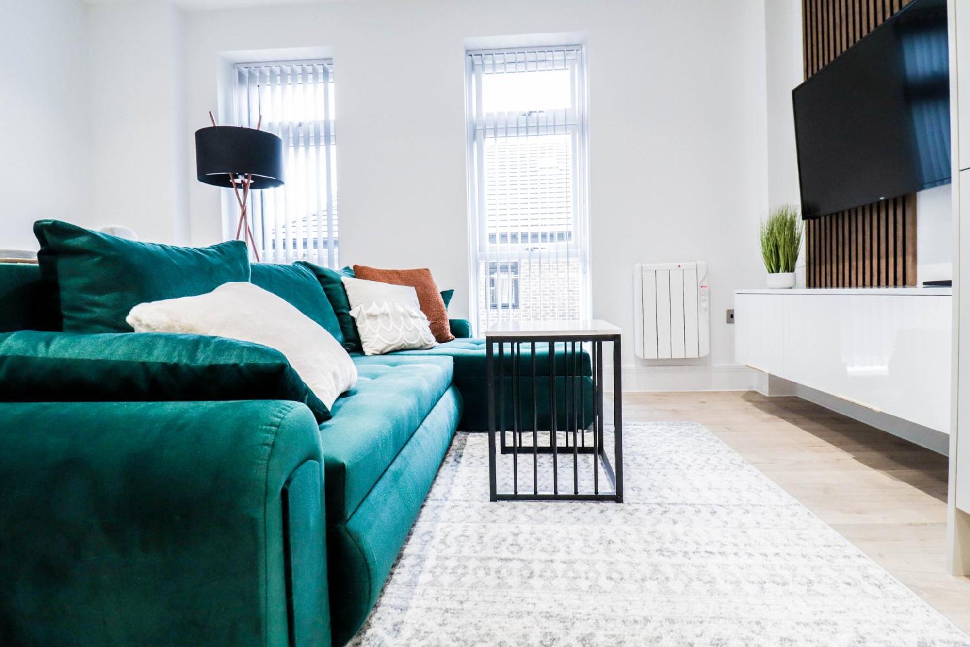 היי וויקומב Modern 1-Bed Apartment In Buckinghamshire With Free Wifi, Parking & Garden מראה חיצוני תמונה