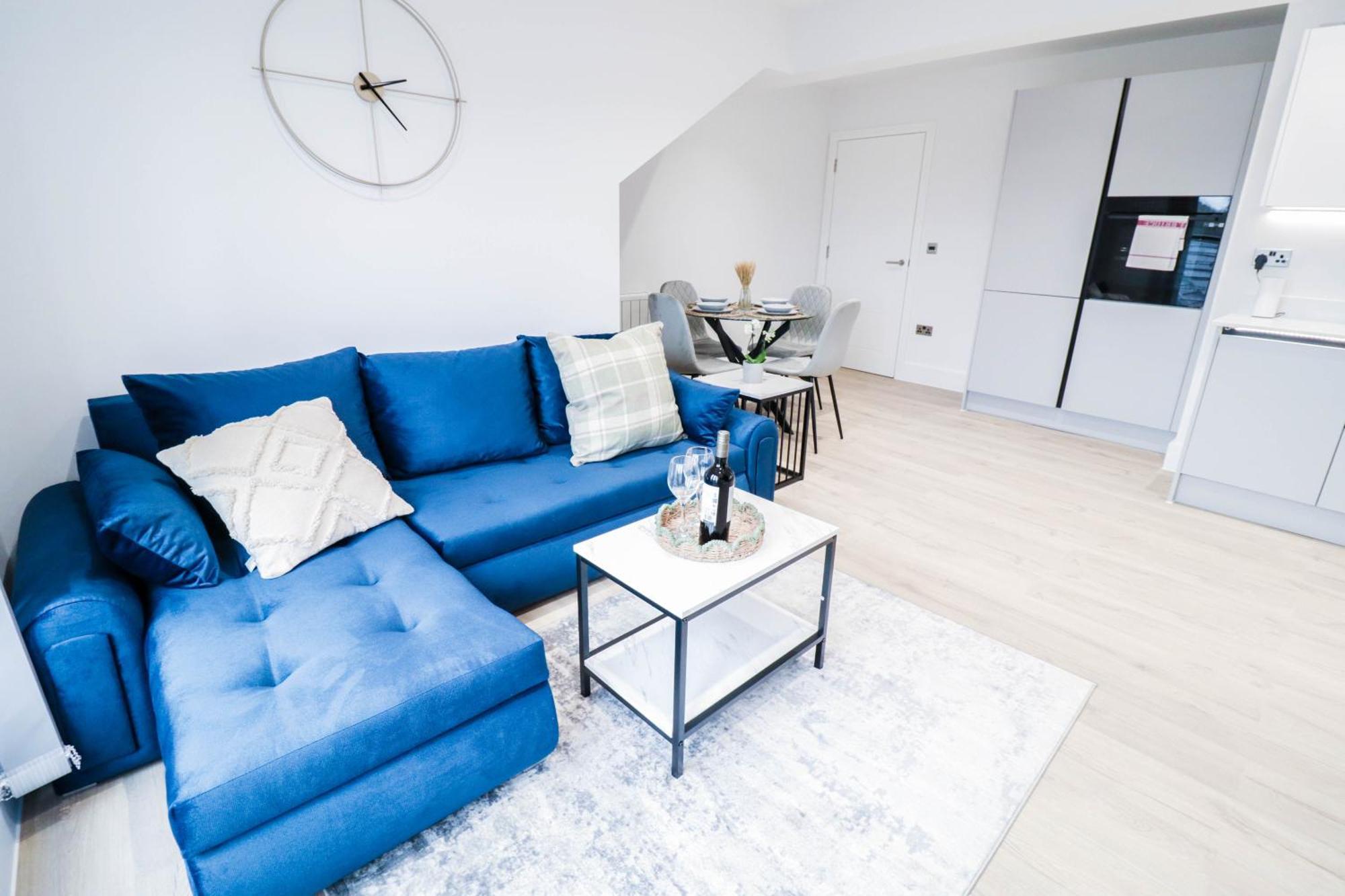 היי וויקומב Modern 1-Bed Apartment In Buckinghamshire With Free Wifi, Parking & Garden מראה חיצוני תמונה